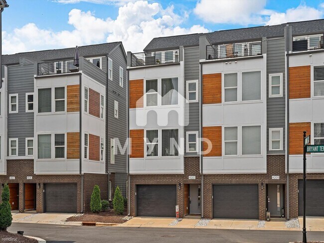 Foto del edificio - 3 br, 4 bath Townhome - 4201 Bryant Terrac...