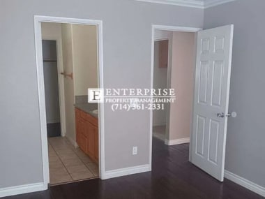 Foto del edificio - Now Leasing – Private 2 Bed, 2 Bath Back U...