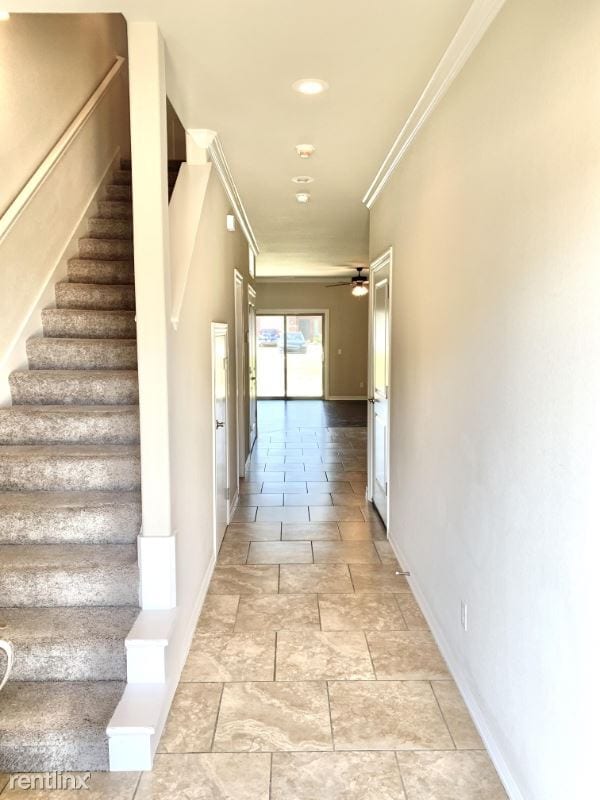 Building Photo - 2746 S Kilimanjaro Way