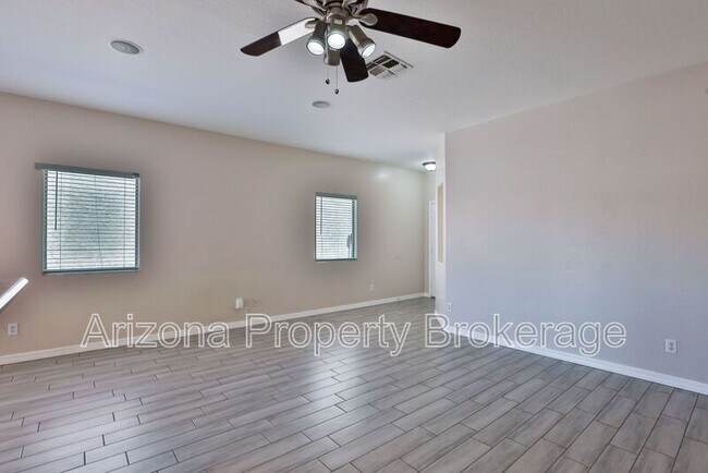 Foto del edificio - 9134 W. Virgina Ave.