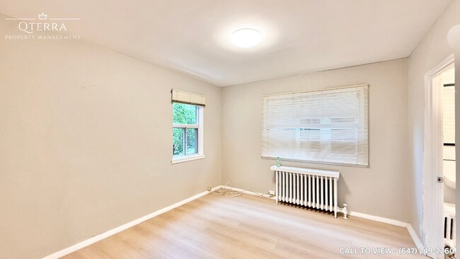 Photo du bâtiment - 198 Millwood Rd