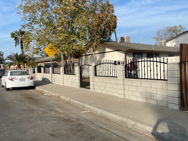 Building Photo - 237 Dr Martin Luther King Jr Blvd