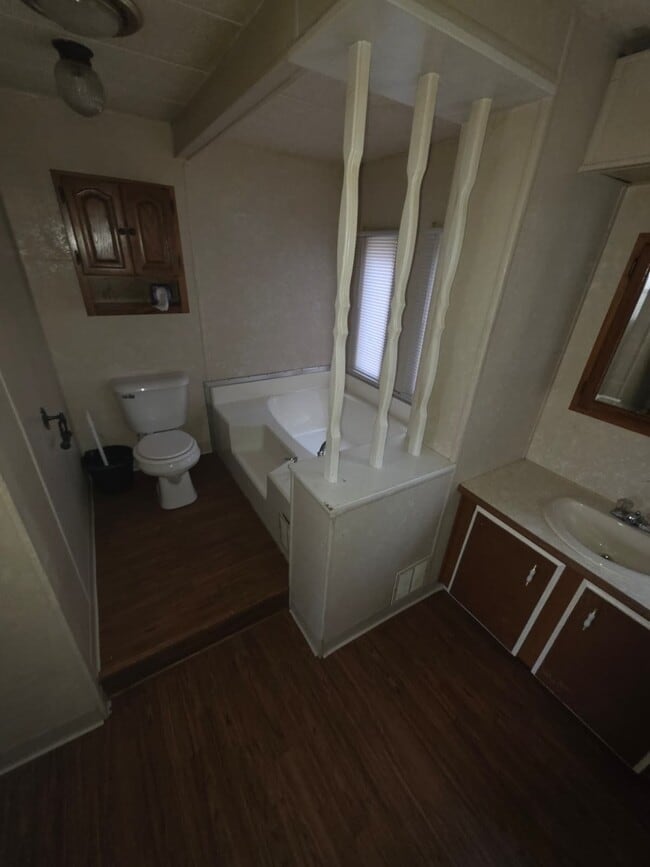 Building Photo - 4753 Marshall Ct