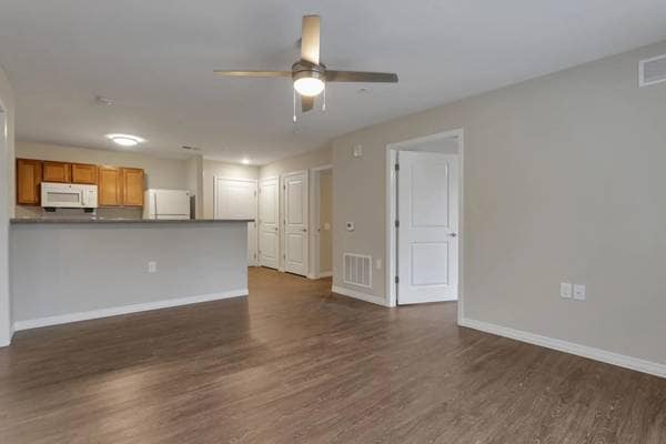 Building Photo - 211 West St