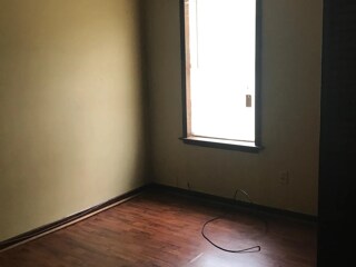 Foto del edificio - 2439 Jefferson Ave