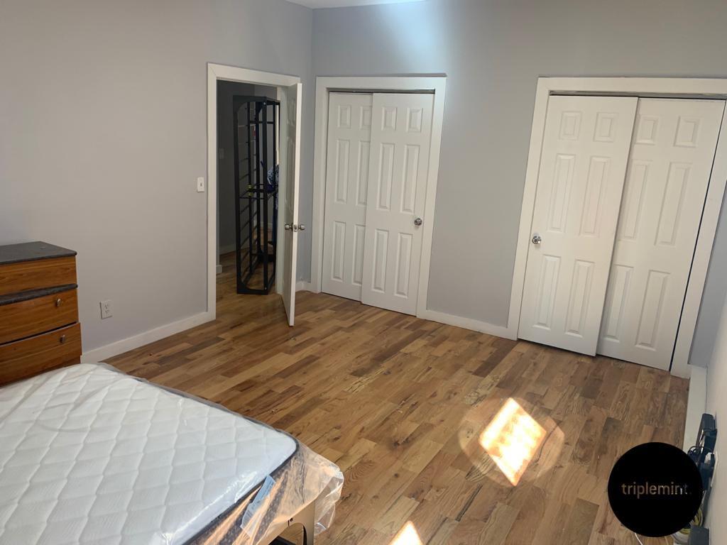 Primary Photo - 3535 Holland Avenue