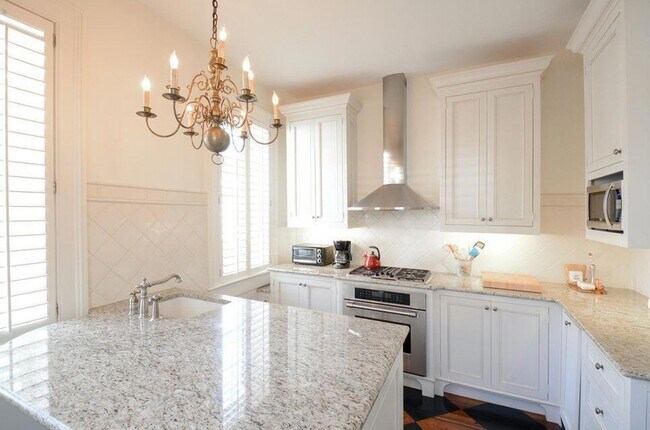 Foto del edificio - 61 Queen St