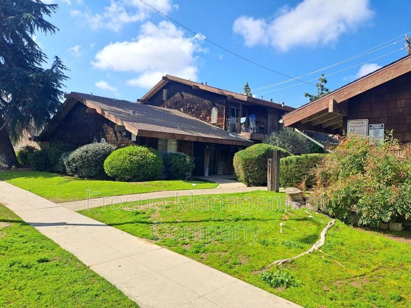 3759 N Abby St Unit 201, Fresno, CA 93726 Condo for Rent in Fresno