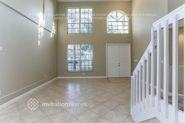 Building Photo - 2893 SW 174th Ave