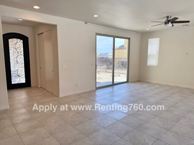 Foto del edificio - 56923 Ivanhoe Dr