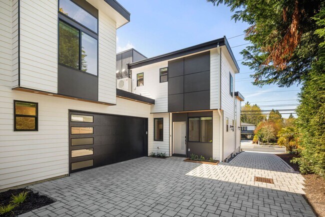 Foto del edificio - 108 6th St South