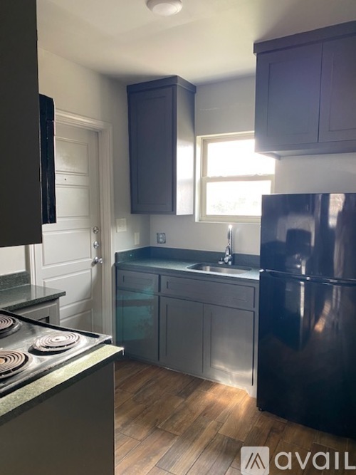 Foto principal - 2129 16th St