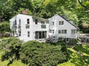 Building Photo - 200 Millwood Rd