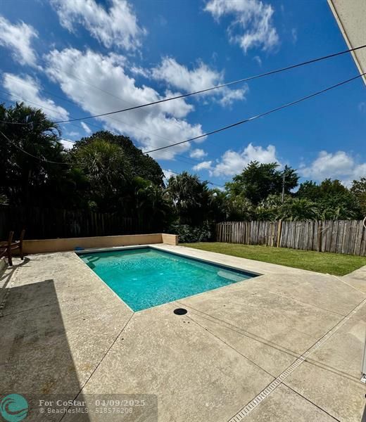 Foto principal - 1528 NE Sunview Terrace