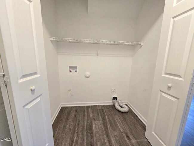 Foto del edificio - 3821 Tyler Bluff Ln