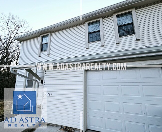 Building Photo - Nice North Overland Park Duplex-Coming SOON!!