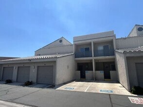 Building Photo - 6250 W Flamingo Rd