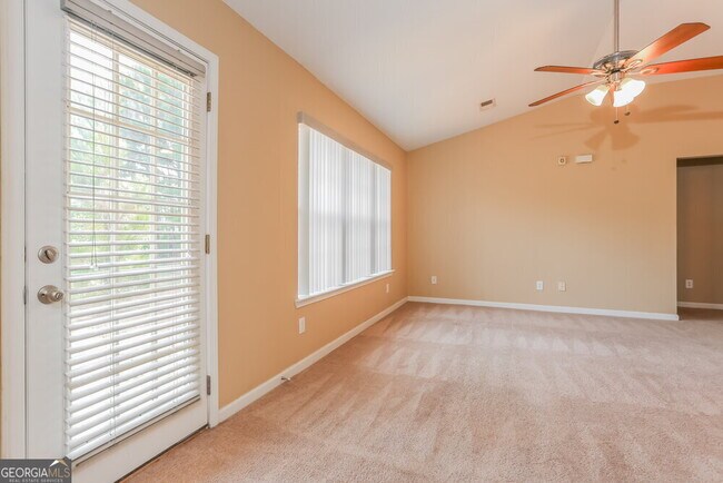 Foto del edificio - 25 Lakeridge Ct