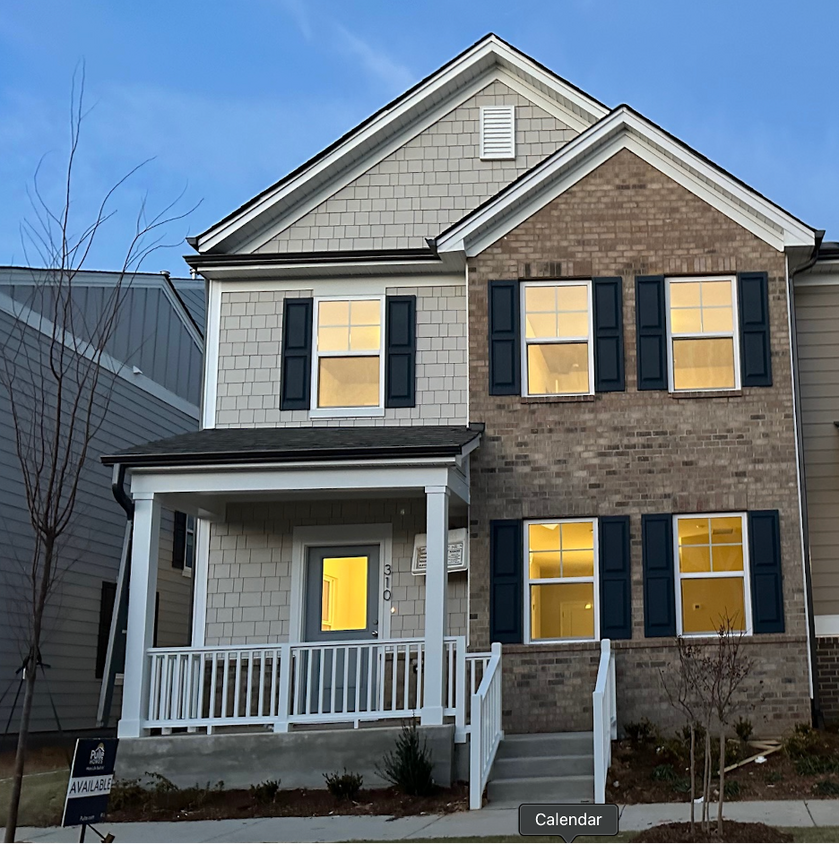 Foto principal - 310 Ribbon Rail St