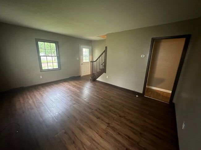 Building Photo - 2620 Linden Ave