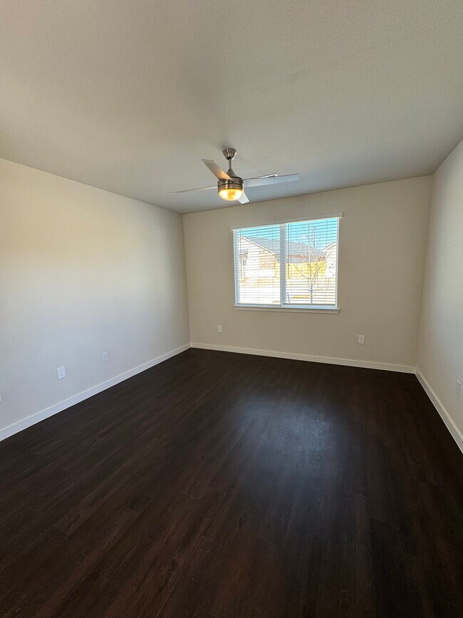 Building Photo - 360 Elevon Pkwy