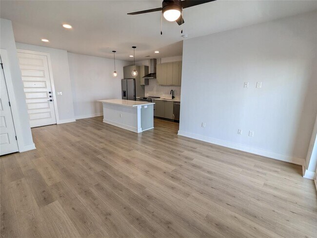 Foto del edificio - 2500 Longview St