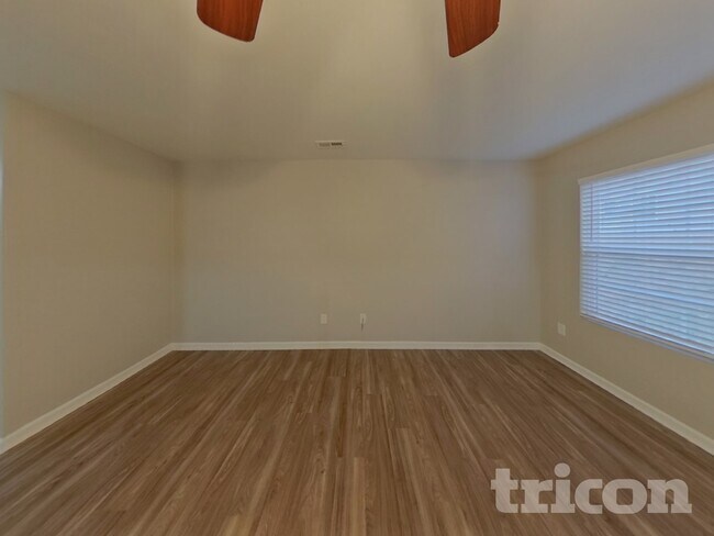 Foto del edificio - 253 Aershire Ct