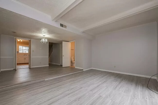 Building Photo - 6431 Stone Terrace