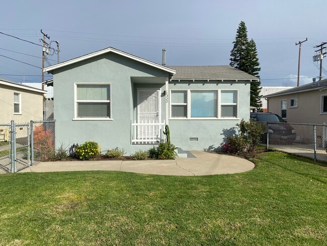 Building Photo - 14320 Condon Ave