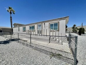 Building Photo - 437 Riverfront Dr