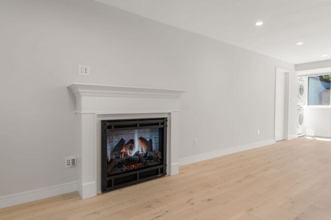 Building Photo - 4079 Cesar Chavez St
