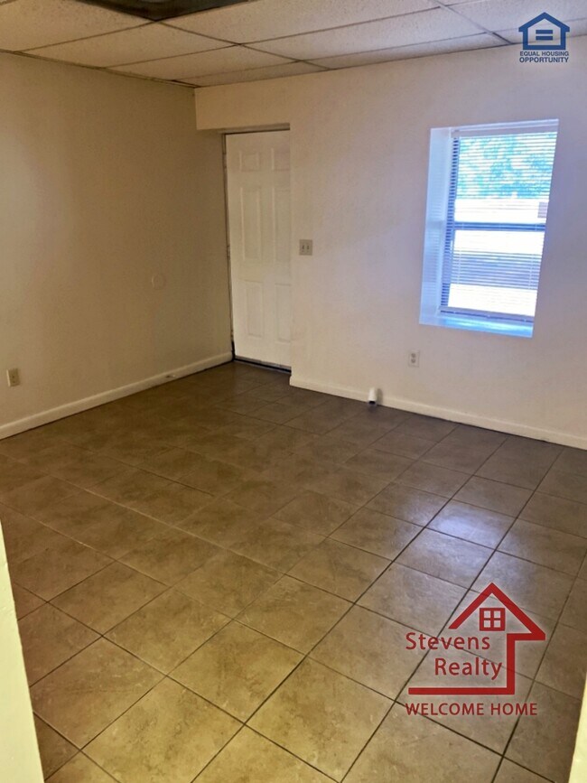 Building Photo - 1950 Shipley Rd