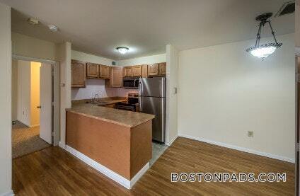 Foto del edificio - 14 Westgate Dr