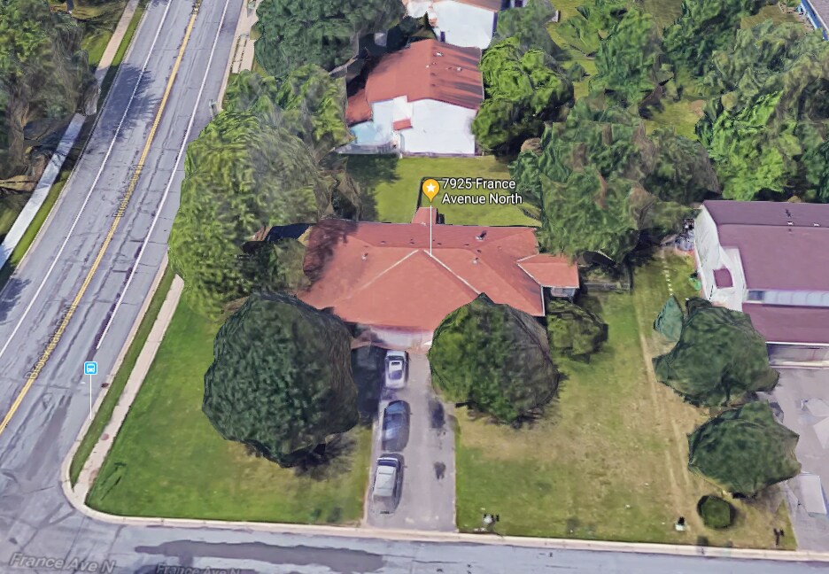 Primary Photo - 7929 France Avenue North