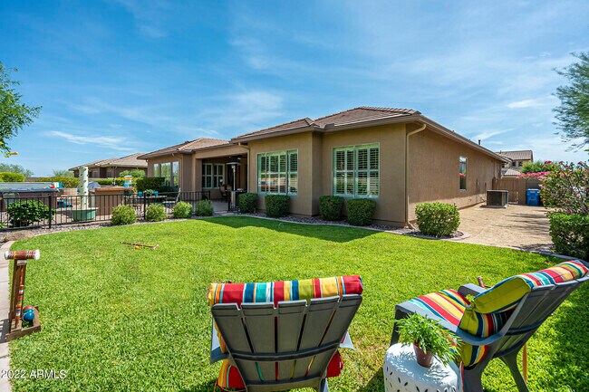 Building Photo - 4814 W Carpenter Dr