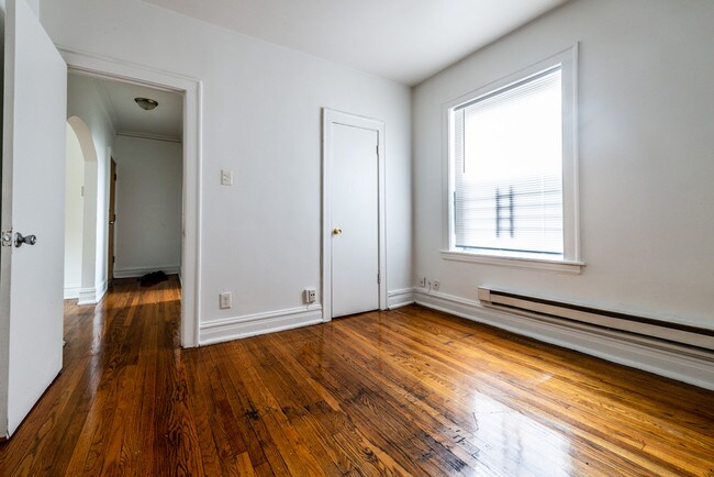 Habitación - 7756 S Marshfield Ave