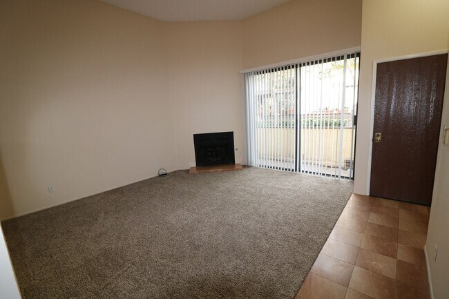 Foto del edificio - 21233 Lassen St