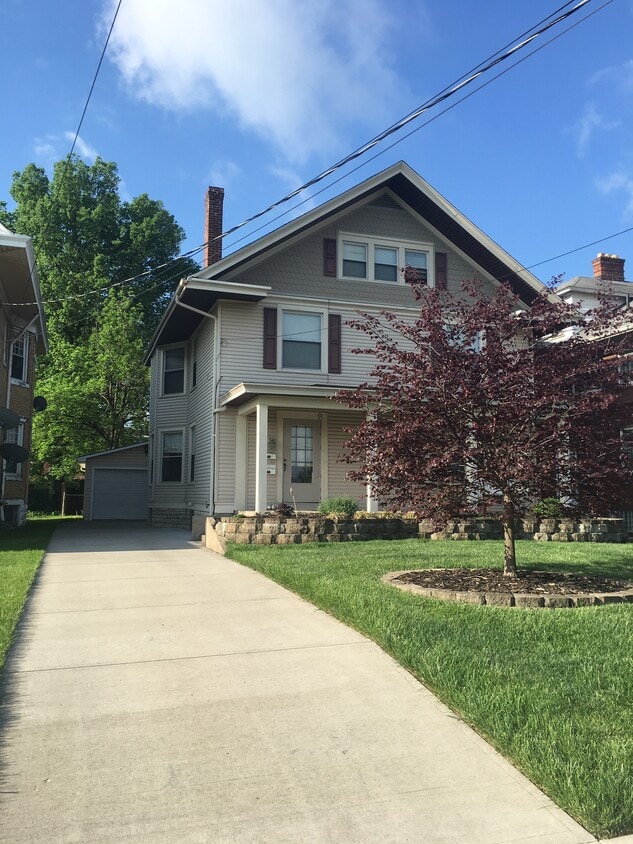 2305 Park Ave Unit 1, Norwood, OH 45212 Apartments in Norwood, OH