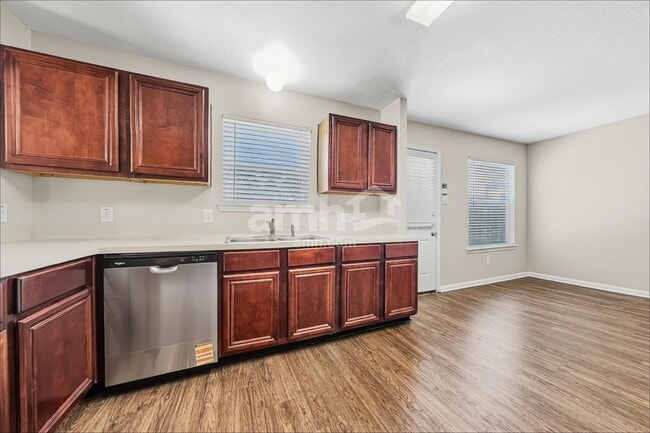 Foto del edificio - 19342 Little Pine Ln