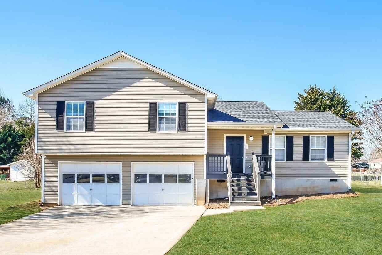 135 Joe Dr, Temple, GA 30179 House Rental in Temple, GA