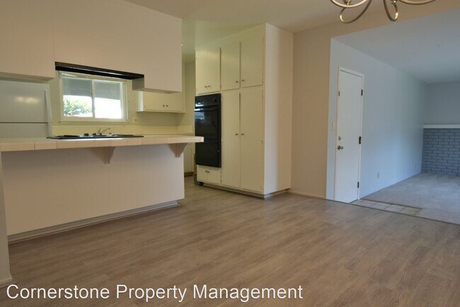 Foto del edificio - 3 br, 2 bath House - 1054 Drexel Way
