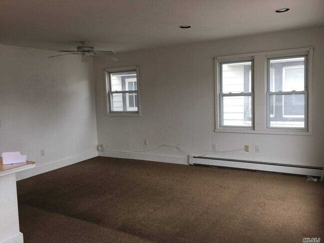 Foto del edificio - 102 Kentucky St