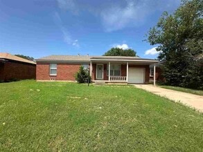 Building Photo - 4332 Boren Ave