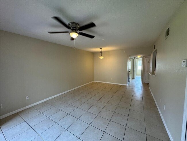 Building Photo - 13216 Villa Vista Dr