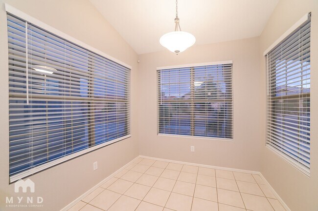 Building Photo - 17208 N Chance Dr