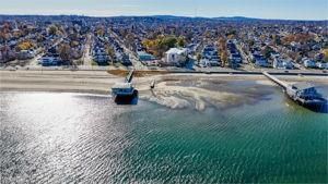 Foto del edificio - 677 Quincy Shore Dr