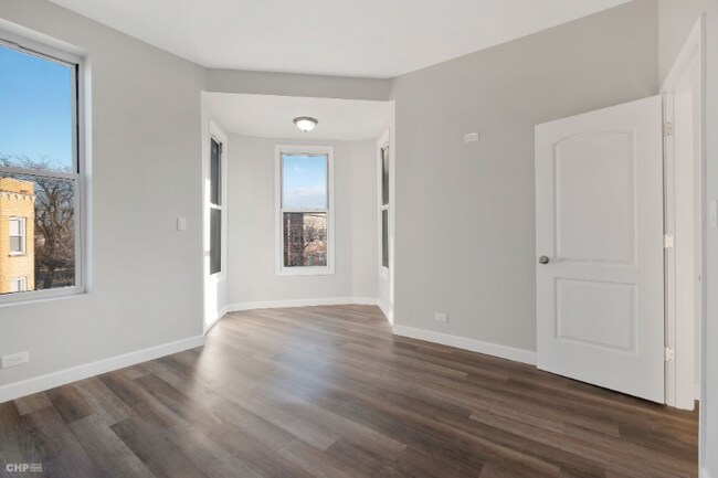 Foto del edificio - 1256 S Christiana Ave