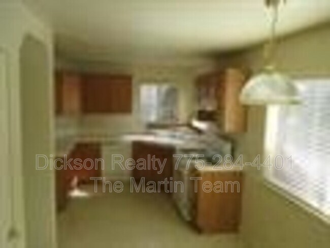 Building Photo - 617 Winter Place