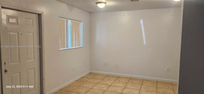 Foto del edificio - 14000 NE 2nd Ave