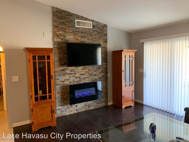 Building Photo - 3 br, 3 bath House - 960 Southwind Lane
